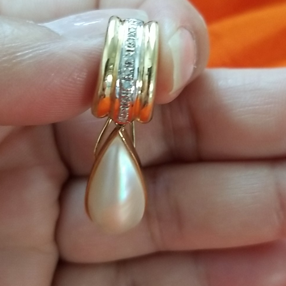 14K Gold, Morher of Pearl & Diamond  earrings